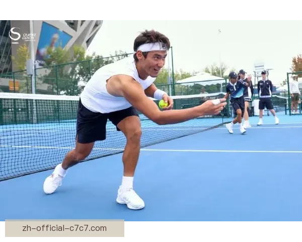 网球公开赛：传奇巨星的荣耀之路